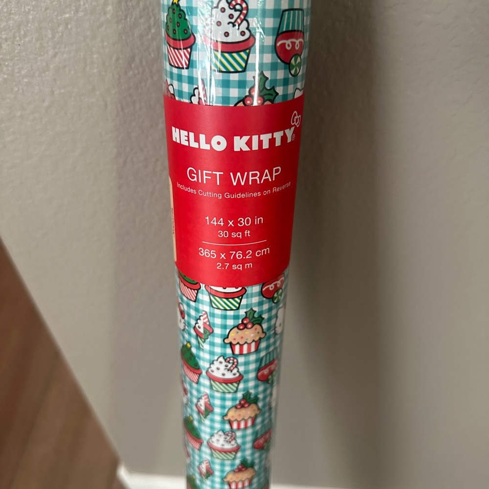NEW! Hello Kitty Christmas Gift Wrap